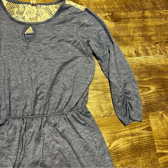 B&B Boutique Quarter Sleeve Fit n Flare Dress Size Small - Picture 3 of 10